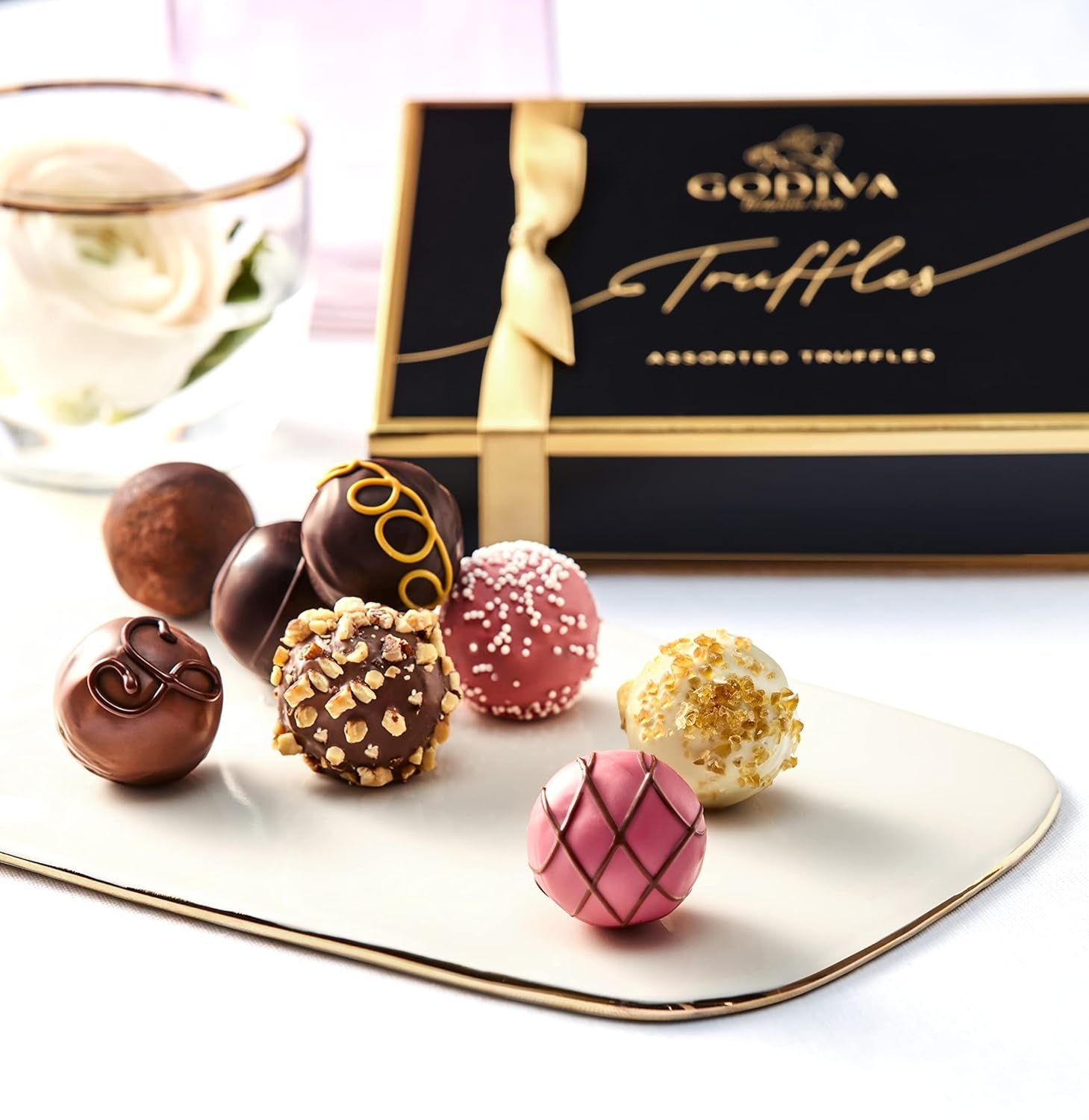 , Signature Truffles Assorted Chocolate Gift Box 24Ct, 1 Ounces