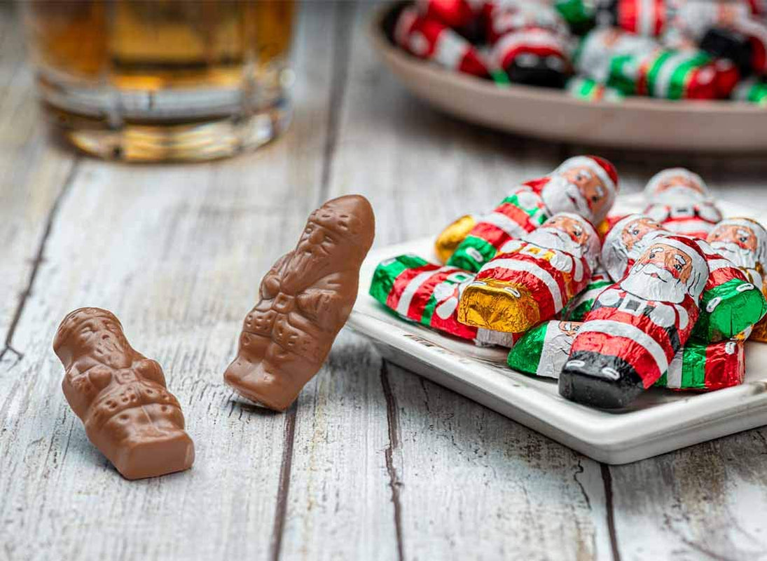 Madelaine Premium Milk Chocolate Mini Santas Novelty Christmas Candy - Stocking Stuffers & Holiday Treats - Individually Wrapped - Contains One Pound